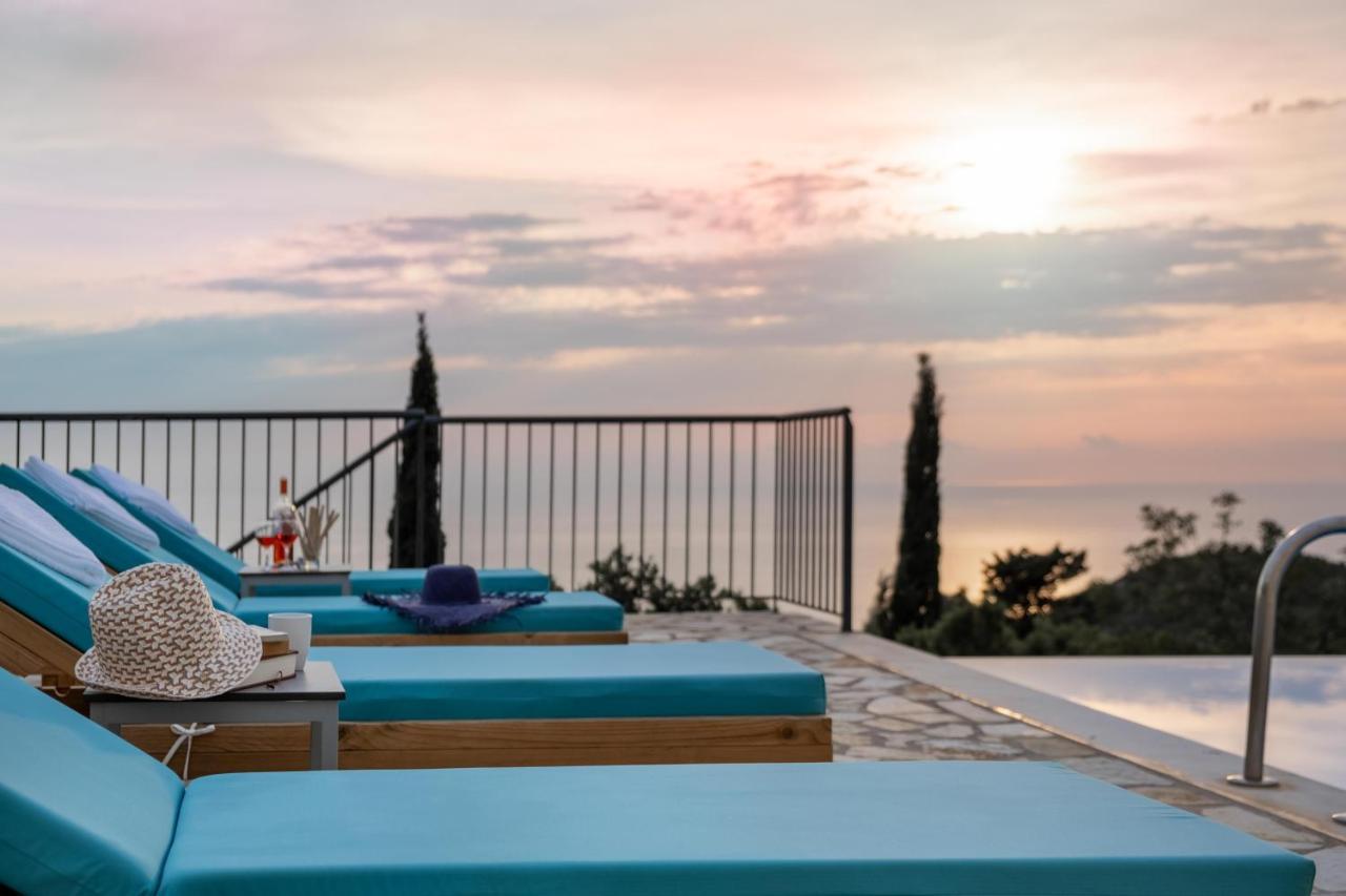 Sapphire Blue Villa Kalamítsi Esterno foto